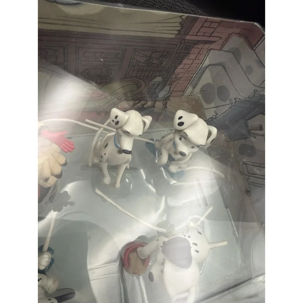 Disney 101 Dalmatians Figurine Pl. Seven Figures Cruella Deville Cake Toppers